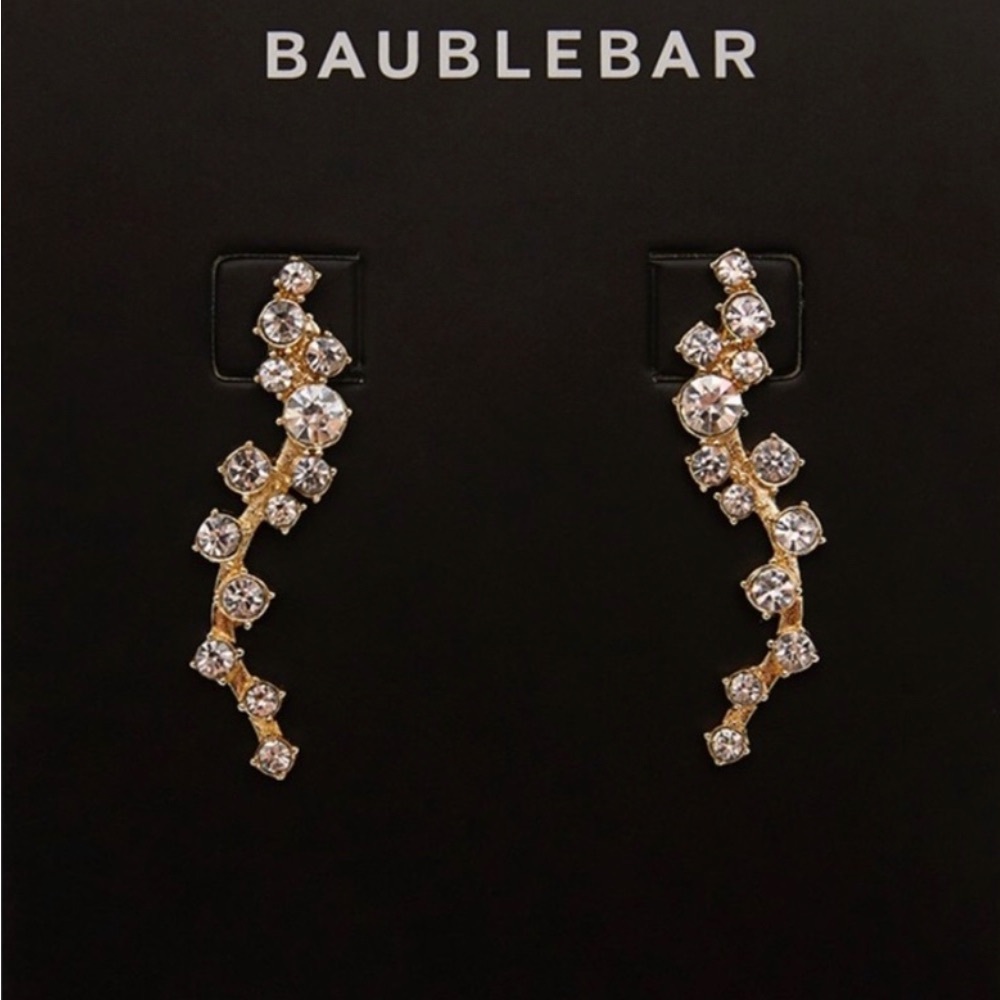 BaubleBar Crawler earrings. NWT